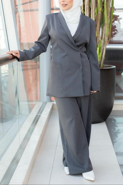 Collarless Set