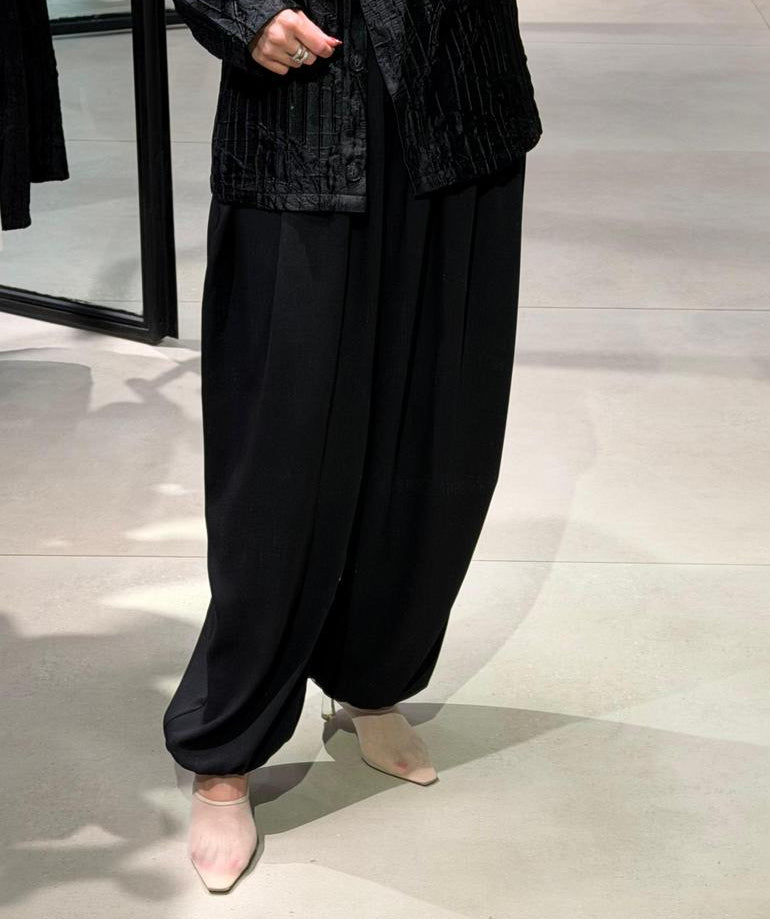 Black Aura Pants