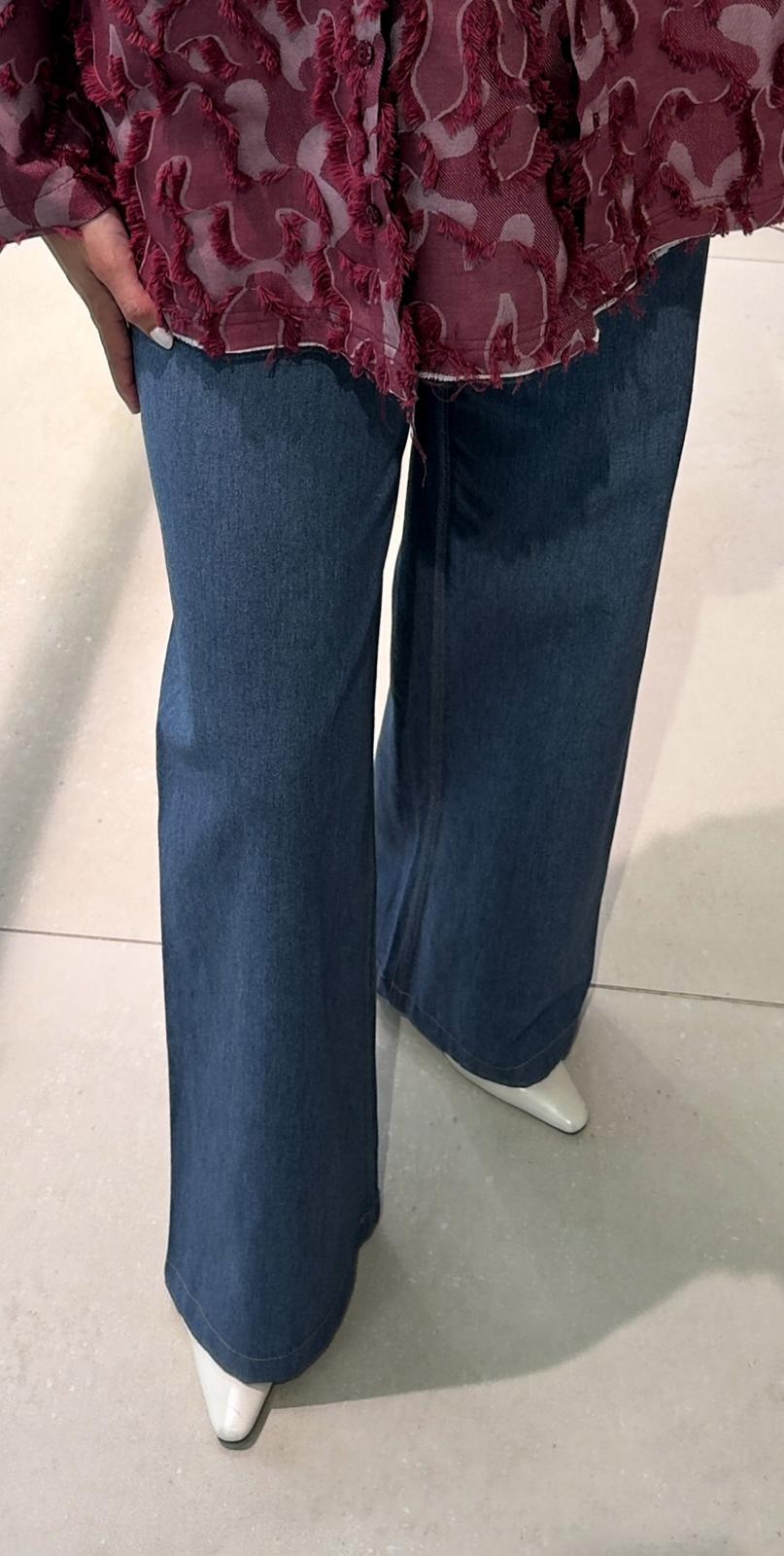 Basic Jeans
