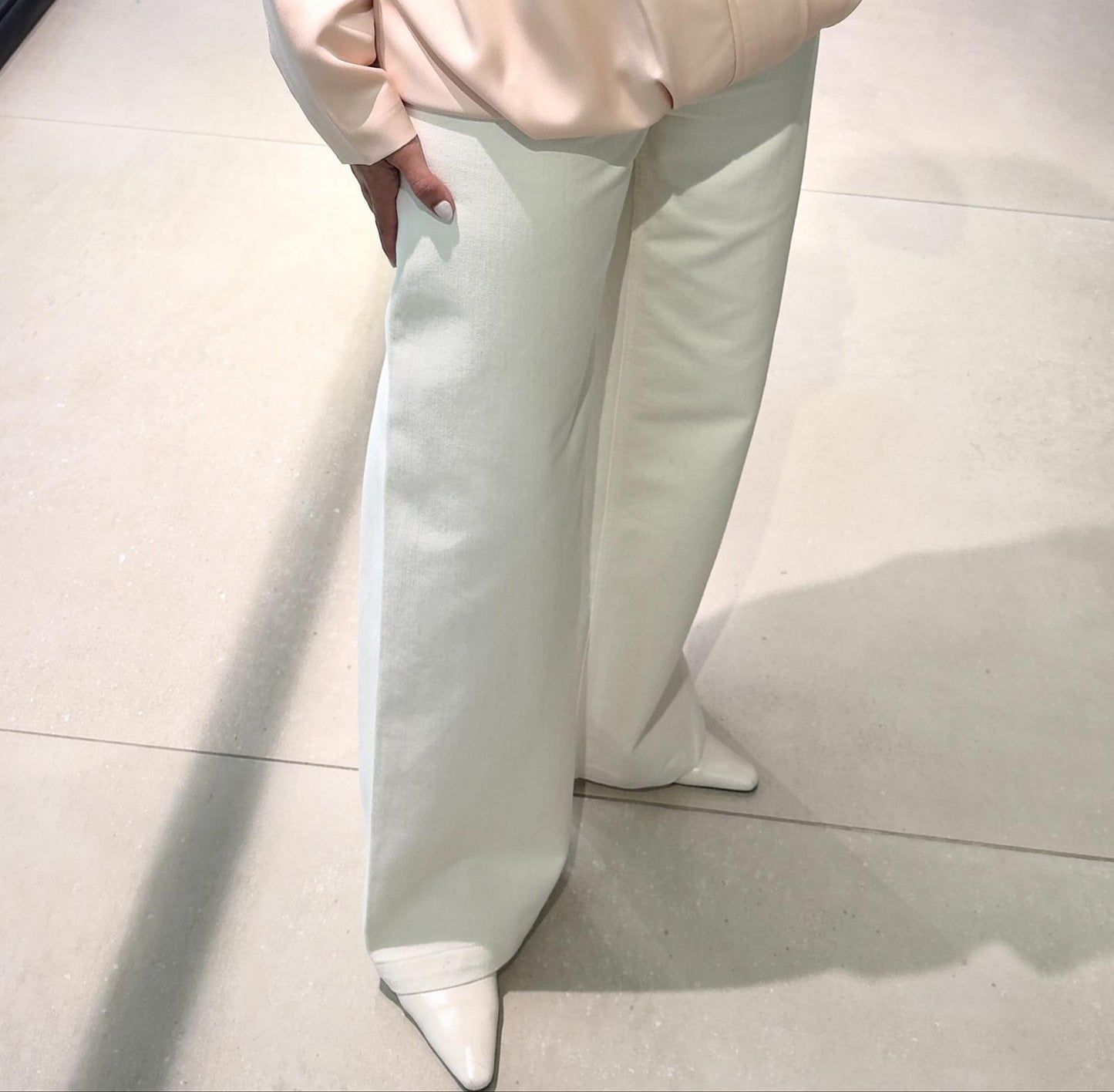 White Jeans