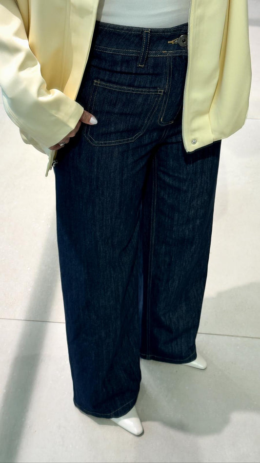 Basic Jeans